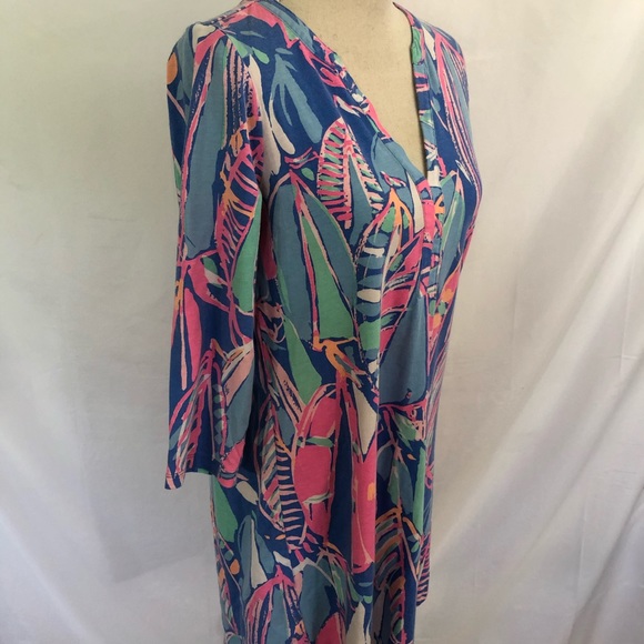 LILLY PULITZER "ALi" T-SHIRT DRESS OUT TO SEA S - Picture 4 of 7